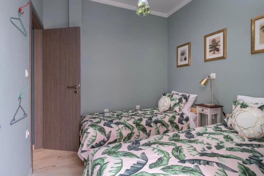 Artistic Apt In Vibrant Gazi With Large Terrace By Ghh Athens Luaran gambar